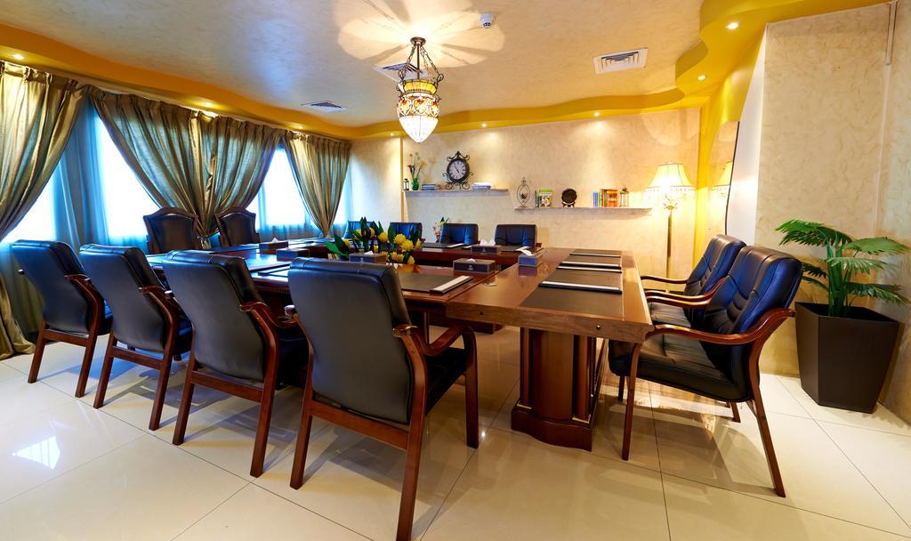 Al Safa Royal Aparthotel
