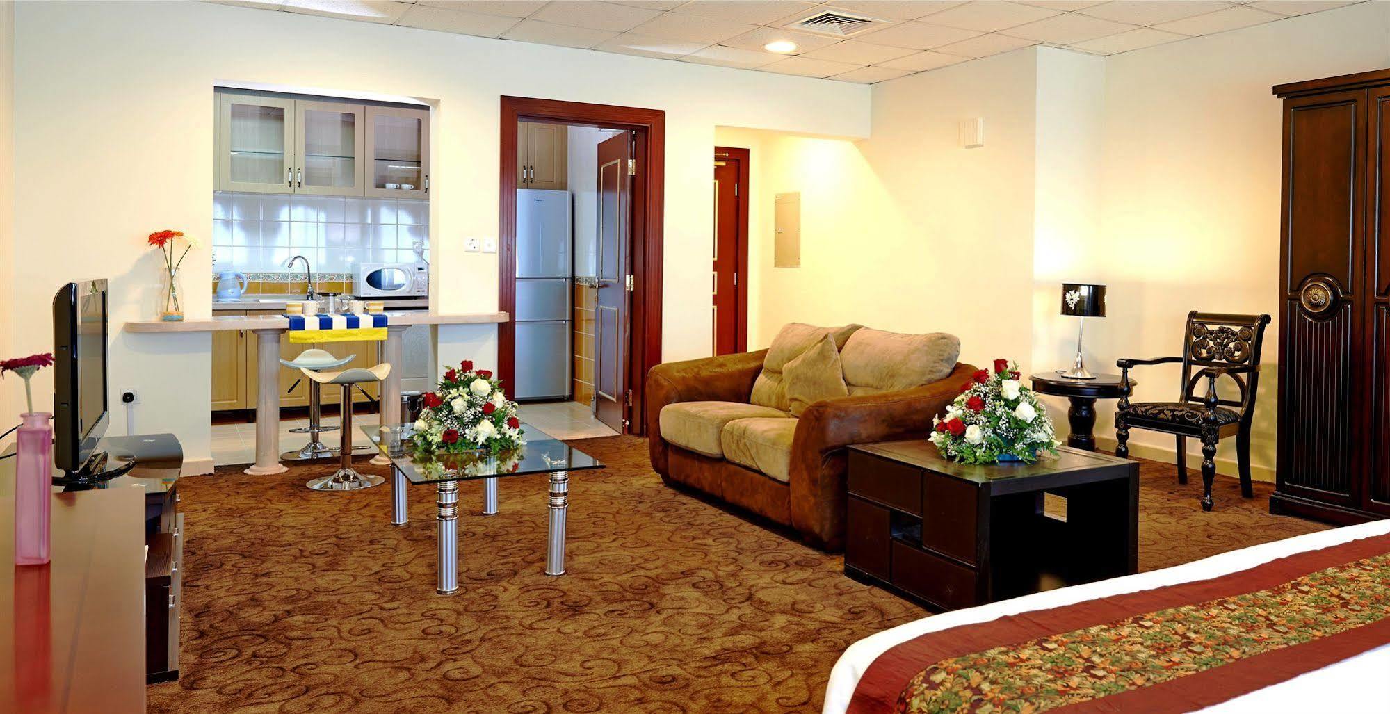 Al Safa Royal Aparthotel 3*